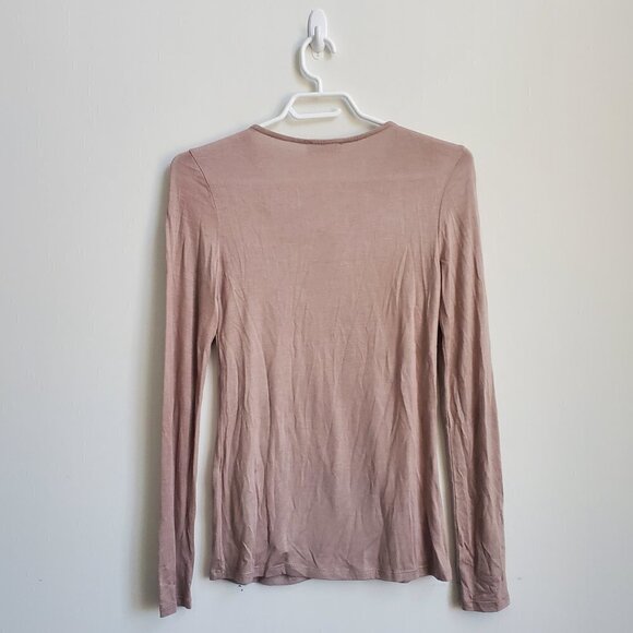 Women's Long Sleeve V-Neck Crisscross Fashion Top, Small, Taupe - Picture 6 of 9